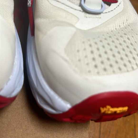 Altra Olympus 5 Women Trail Sneaker - Picture 3 of 5